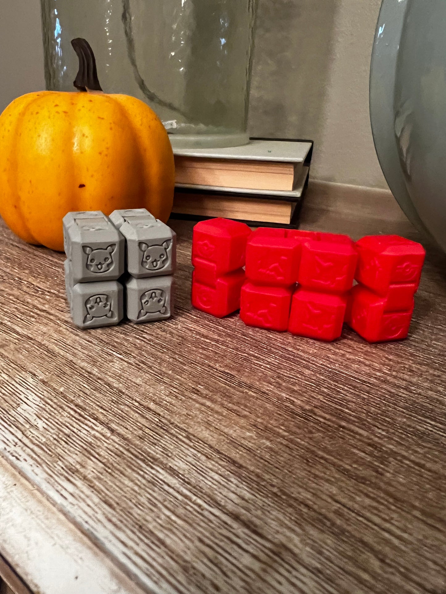 Pokemon-Themed Infinity Cube - Unlock the Infinite World of Imagination!